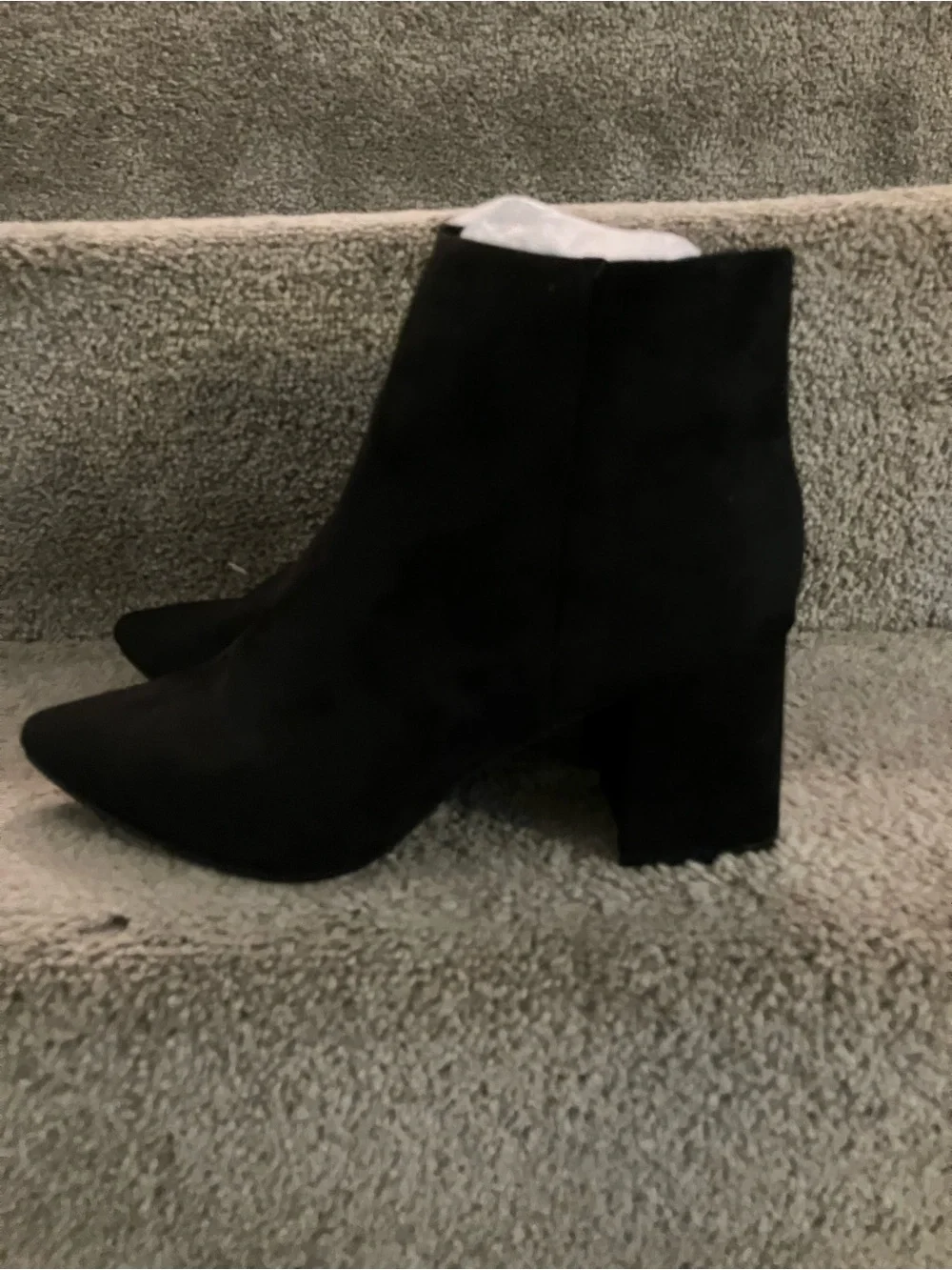 NWB X2B NESSA 1 FAUX SUEDE POINTED TOE BLOCK HEEL ANKLE BOOTS VEGAN SIZE 9